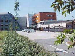 Le travail de ces derniers a permis, en 2016, la prise en charge de près de 40'700 patients hospitalisés. Annuaire Siege Centre Hospitalier Intercommunal Du Val D Ariege Foix 205 Hopital Fr Federation Hospitaliere De France