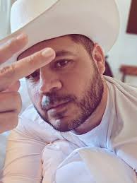 Luis Antonio Pinales 🐾 (@reggaetono_pinales) • Instagram photos and videos