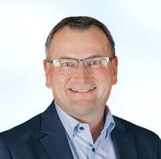 Michael Jackowski's Instagram, Twitter & Facebook