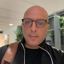 David Mazur-Hart (@dmazurhart)