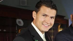 ¡Joel Lizárraga bautiza a su hijo!