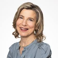 Nettie Parsons's Instagram, Twitter & Facebook