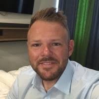 200+ Profile mit dem Suchbegriff „Denis“