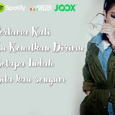 Lagu Pertama Kali Shaa
