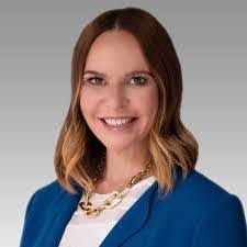 Amy Hasselman's Instagram, Twitter & Facebook