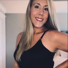 Brooke Goodell (@brookehowell_art) • Threads, Say more