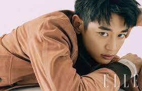 Minho enlisted with the republic of korea marine corps on april 15, 2019 and he was discharged november 15, 2020. Shinee S Minho Looks Back On His 20s And Talks About Military Enlistment On Elle Interview