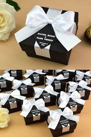 35 Black White Wedding Favor Gift Box With Satin Ribbon Bow Etsy In 2020 Wedding Favor Gift Boxes White Wedding Favors Handmade Wedding Favours