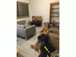 Nous avons vidé mon appartement de tous ses meubles. Debarrassage D Un Appartement Lyon 8eme Par Jet Debarras