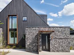 The latest tweets from shou sugi ban ® (@shousugiban). House 19 Has Been Transformed With Shou Sugi Ban Timber Cladding Creating A Long Lasting Finish Modern Brick House Brick Cladding Architecture