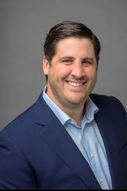 Brandon Rader's Instagram, Twitter & Facebook