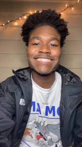 Wait wait wait , let us take a moment of silence and pray for peace😇 ...