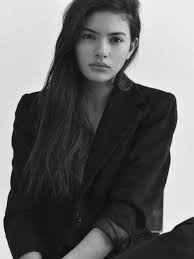 Pin By Tess On Syuzhetka In 2020 Beauty P Next London Model