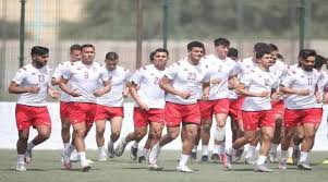 وفرض تصنيف منتخب تونس الثالث الوقوع إلى جانب منتخبات قوية من التصنيفات الثلاثة المتبقية وتحديداً المستويين الأول والثاني إذ يمنع وقوع منتخبين من ذات. ÙƒØ§Ø³ Ø§Ù…Ù… Ø§ÙØ±ÙŠÙ‚ÙŠØ§ Ù„Ù„Ø§ÙˆØ§Ø³Ø· Ø±Ø¨Ø¹ Ø§Ù„Ù†Ù‡Ø§Ø¦ÙŠ Ø§Ù„Ø­ÙƒÙ… Ø§Ù„Ù„ÙŠØ¨ÙŠ Ù…Ø¹ØªØ² Ø§Ø¨Ø±Ø§Ù‡ÙŠÙ… ÙŠØ¯ÙŠØ± Ù„Ù‚Ø§Ø¡ ØªÙˆÙ†Ø³ ÙˆØ§Ù„Ù…ØºØ±Ø¨ Tunisia
