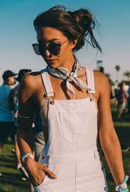 37 Festival Hairstyles That Don T Require A Flower Crown Coachella Outfit Coachella Fashion Music Festival Outfits