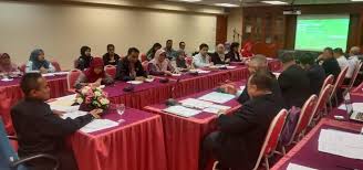 Penulis dalah pensyarah pengurusan alam sekitar, jabatan pengurusan pembinaan, fakulti pengurusan teknologi dan perniagaan, universiti tun hussein onn malaysia. Majlis Dialog Bahagian Kualiti Alam Sekitar Pusat Sekitaran Bersama Jabatan Alam Sekitar Putrajaya Selangor Kuala Lumpur Negeri Sembilan Dan Pahang Jabatan Kimia Malaysia