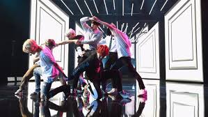 Paket bts meal terdiri dari 9 pcs. Indonesia Tercatat Punya Jumlah Fans Bts Terbanyak Showbiz Liputan6 Com