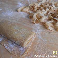 Pasta integrale fatta in casa, ricetta base: Pasta Fresca Integrale Con Semola Doppia Ricetta