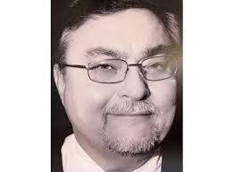 Tommy Connell's Instagram, Twitter & Facebook