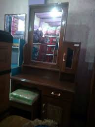 Karena kualitas adalah nomer satu jadi kami selalu mengutamakan kualitas dengan membuat produk tersebut dari bahan material yang berkualitas dan kuat serta tahan lama. Jual Meja Rias Murah Di Limpung Batang