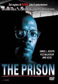 Nella (apparentemente) tranquilla provincia americana due bambine di sei e sette anni, anna ed eliza, escono a giocare insieme e svaniscono senza lasciare traccia. The Prison Film 1994