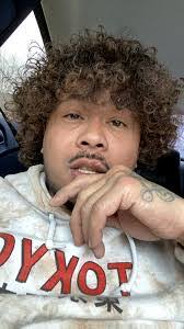 Ross Goins's Instagram, Twitter & Facebook