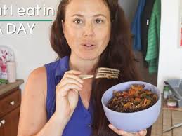 My Favorite Vegan Cookbooks of 2016/17