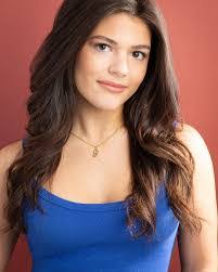 Sophie Reese's Instagram, Twitter & Facebook