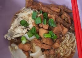 Selain dijadikan pelengkap bakso atau bakmi, pangsit basah dengan isian udang dan ayam ini juga sudah lezat bila disantap dengan kuah kaldu panas. Resep Dan Cara Membuat Mie Ayam Pangsit Tanpa Ribet Resep Enak Dan Praktis Setiap Hari