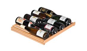 La cave à vin traditionnelle est en effet constituée de rangements en bois. L Importance Des Clayettes Artevino