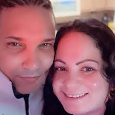 Eldris Gonzalez's Instagram, Twitter & Facebook