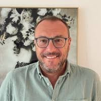 200+ perfiles de «Ángel Santos Santos»