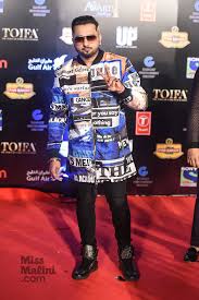 Check spelling or type a new query. Yo Yo Honey Singh Height Weight Age Affairs Salary Family Net Worth