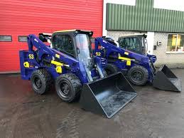 Get front loader, back hoe and brush hog attachments. New Bobcat Skid Steer Loaders Unloading Bulk Materials From Ships Hub 4