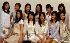 Kpop Idol S Skin Whitening Appreciation 3 Celebrity Photos Videos Onehallyu