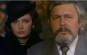 От хорошего мужчины чИны мужчины женщина может уйти только в декрет