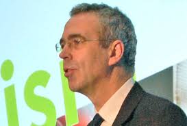 Local councillors are part of voluntary sector, says senior civil servant