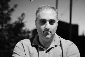 Критиковать сейчас означало бы лить воду на мельницу сторонников  контрреволюции»: Айк Мартиросян