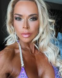 Maritza Romano's Instagram, Twitter & Facebook