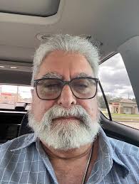 Hi I'm Roy, From Houston Texas. 65 years old widower. Looking a Women in  Houston area ! Thank you God bless