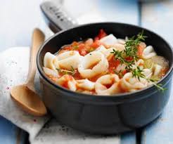 Recette Du Chef Cyril Lignac Les Calamars A La Provencale Recette Recettes De Cuisine Recette Plat