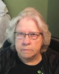 Edna Ross's Instagram, Twitter & Facebook