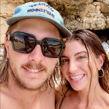 What ski-in/ski-out accommodations with private hot tub are available in  Silver Star for February 2026?