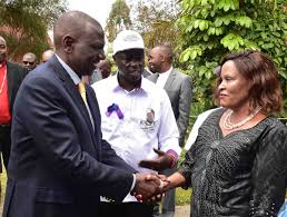Ota yhteyttä sivuun moses kuria messengerissä. Moses Kuria Kissed And Betrayed In His State House Campaign Daily Active