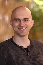 Amazon.com: The Auschwitz Detective (Adam Lapid Mysteries Book 6) eBook :  Dunsky, Jonathan: Kindle Store