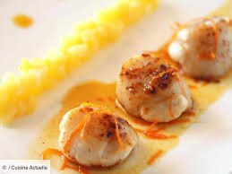 Recette Saint Jacques Poelees Beurre D Agrumes Compotee De Pommes Ingredients 4 Personnes Recettes De Cuisine Saint Jacques Poelees Recette Saint Jacques