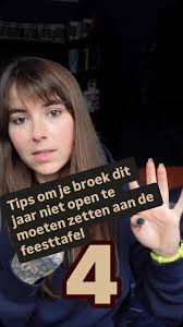 Geven de feestdagen jou ook elk jaar stress om bij te komen? Hier zijn mijn  4 meest waardevolle tips om het dit jaar anders aan te pakken. , PS tip nr  4 is voor mij de belangrijkste., #nutrition ...