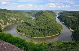 Der baumwipfelpfad an der saarschleife ist seit sommer. Quermania Saarschleife Bei Merzig Flussschleife Saar Ausflugsziel Rubrik Ausfluge Im Saarland