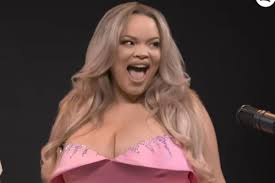 Trisha Paytas Makes “SNL” Cameo 3 Years After Her Podcast Cohost Said Hed  Cut His Arm Off If She Ever Made the Show