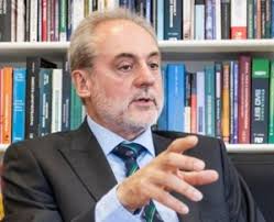 Desembargador é o novo governador interino de Santa Catarina